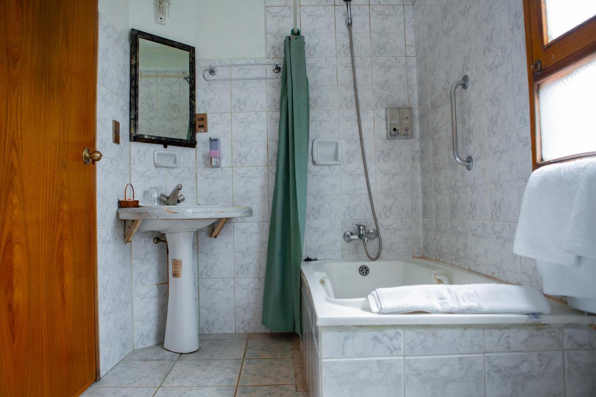Hotel Cima Argentum โปโตซี ภายนอก รูปภาพ